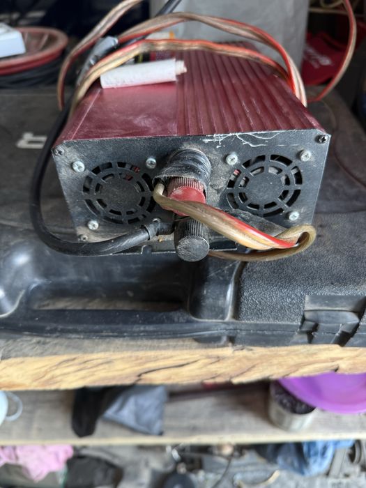 Иевертор 24в стояв на фурі