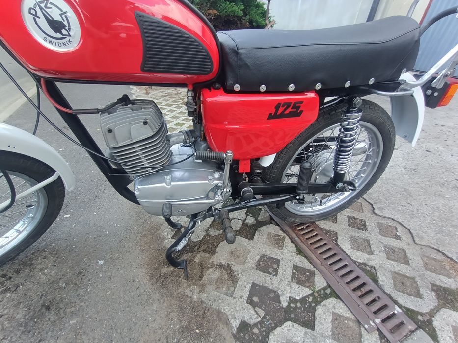 Motocykl Wsk 175