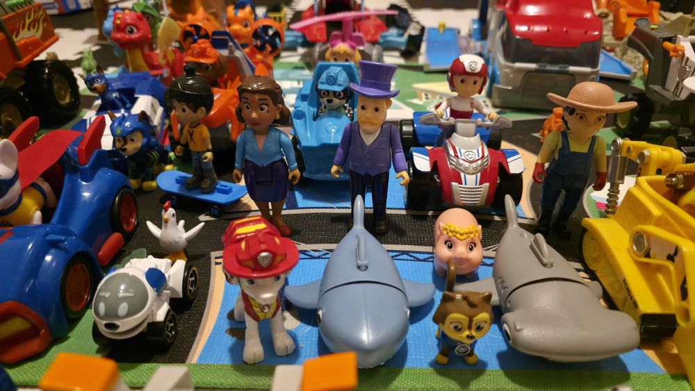 mega zestaw psi patrol patrolowiec figurki lotniskowiec baza