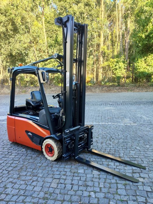Empilhador Elétrico Linde E18-02, 2020 , Triplo 6.50mt , Bat.Nova  , 18meses garantia