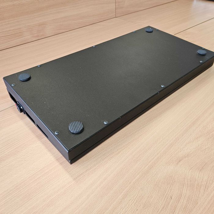 Zestaw: Pedalboard Rocksquad 60x30 + Custom Gniazda + Case Ikar +Torba