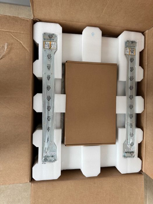 Supermicro server AMD EPYC 7443P