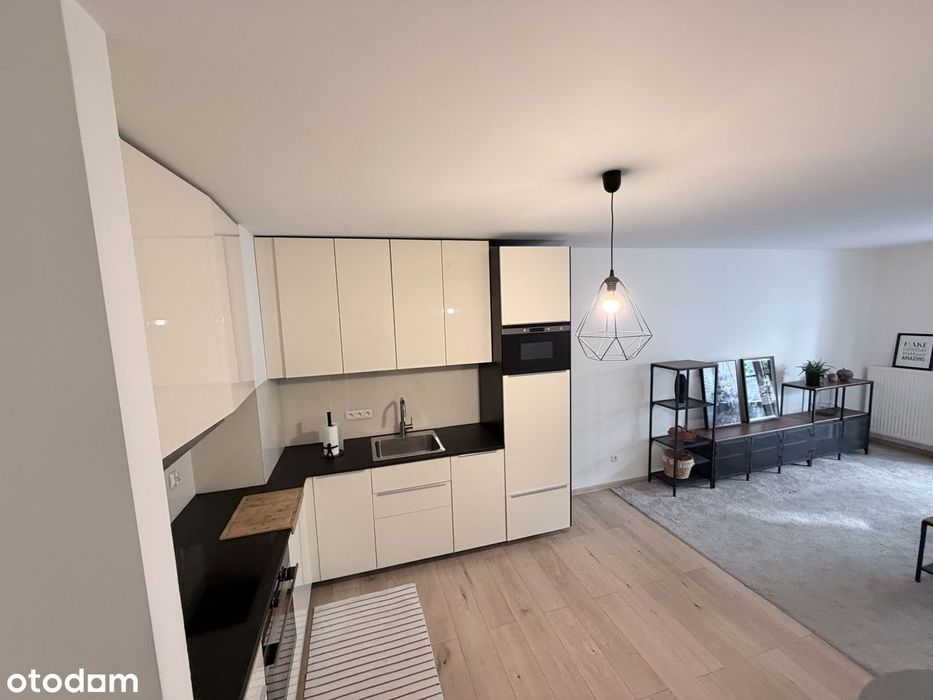 Przestronne w apartamentowcu z balkonem i designerską łazienką - Więcej