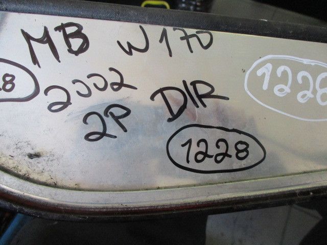 Farolim direito MERCEDES-BENZ SLK (R170)