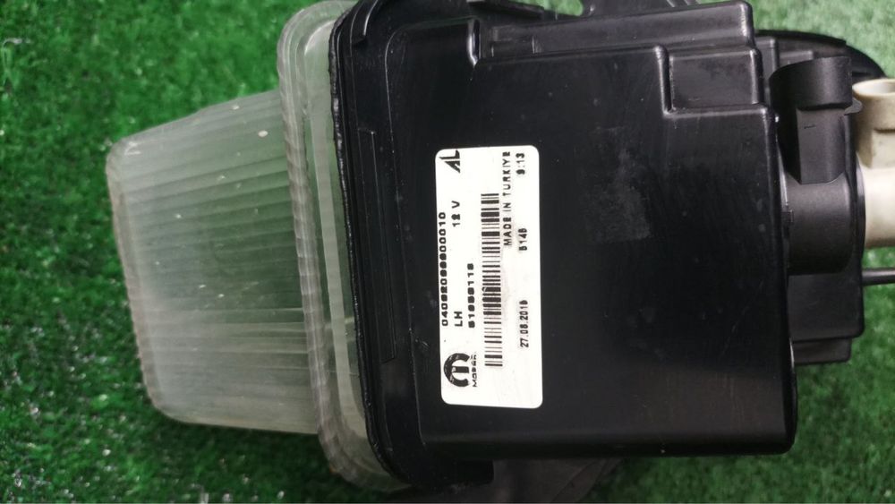 ДХО ПТФ поворотник Jeep Renegade 40920748 2014-2018