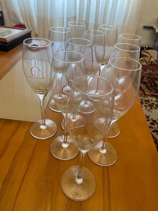 11 copos Mateus Rosé