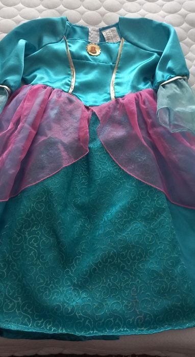 Vestido Fantasia mais o Gancho Tam 4 Anos mais os Sapatos Tam 29