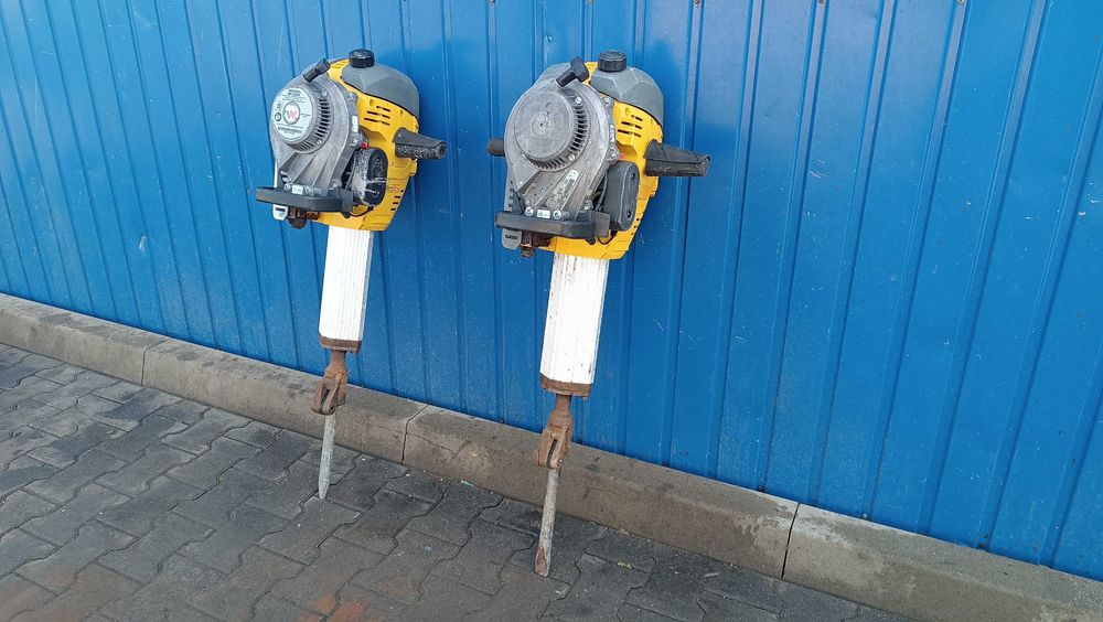 Młot Spalinowy WACKER NEUSON BH 65 , 55 , 23 DUŻ WYBÓR ! | COBRA