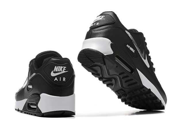 Nike Air Max 90 Spray Paint