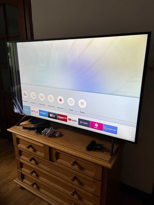 Telewizor Samsung LED 55 cali UE55RU7102K