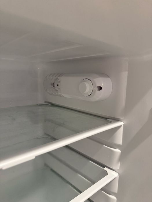 Frigorífico Combinado KUNFT KC3120 WH 207L