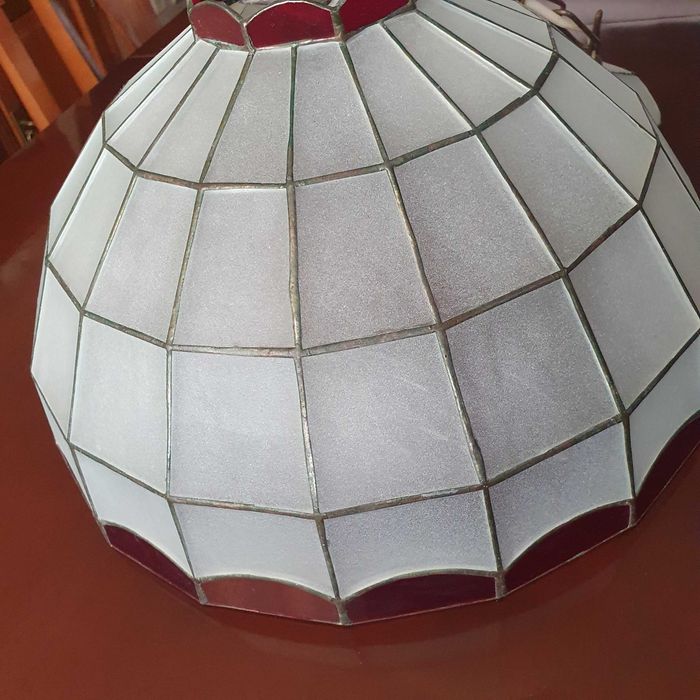 Lampa witrażowa, żyrandol witrażowy