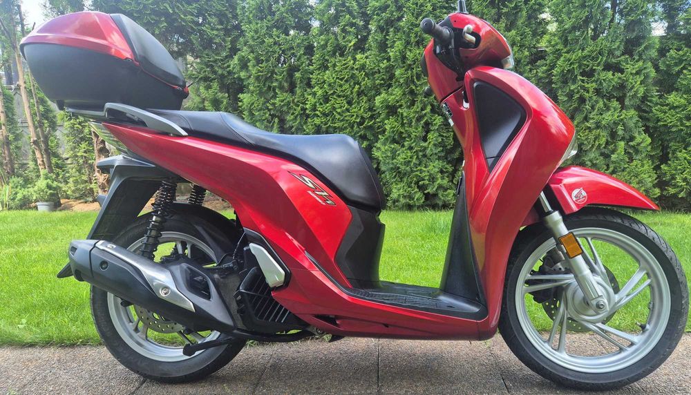 Honda SH 125i ABS na kat A1,B