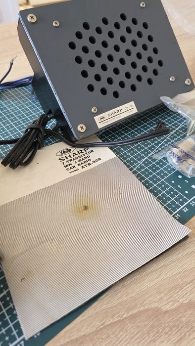 Rádio Sharp para veículos antigos/clássicos