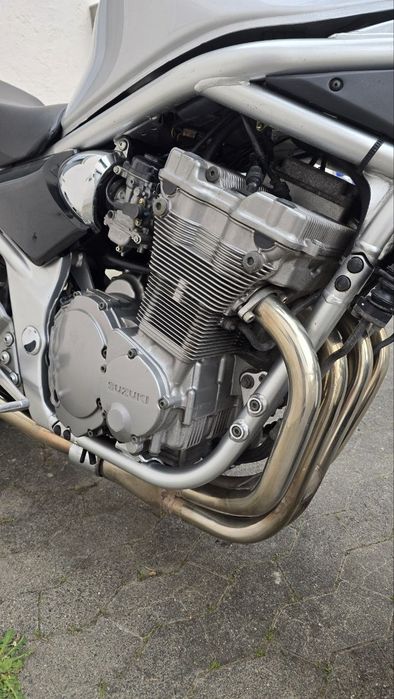 Suzuki.    Bandit