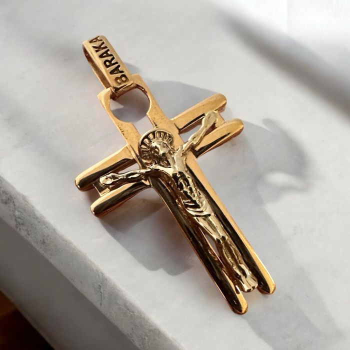 Хрест, 5.49г,  Золото (червоне , біле) 585 проби