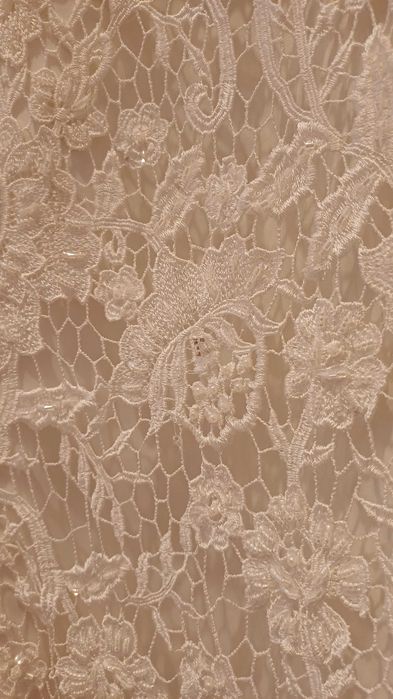 Sprzedam  suknię  ślubną  ecru