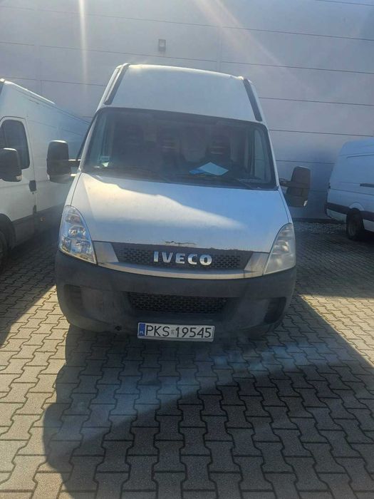 IVECO DAILY 35c15 V  samochód ciężarowy van Rok prod 2011