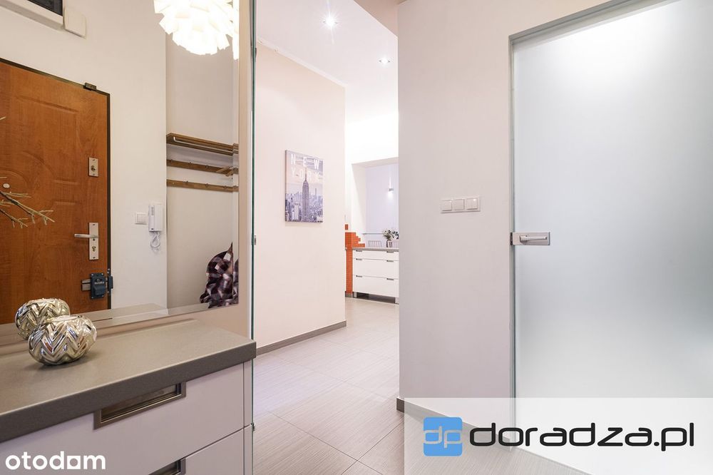 2 pokoje / 50m2 / winda /RYNEK / ul.Odrzańska / CENTRUM
