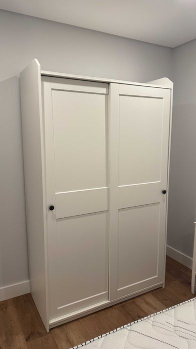 Roupeiro branco 118×55×198 cm