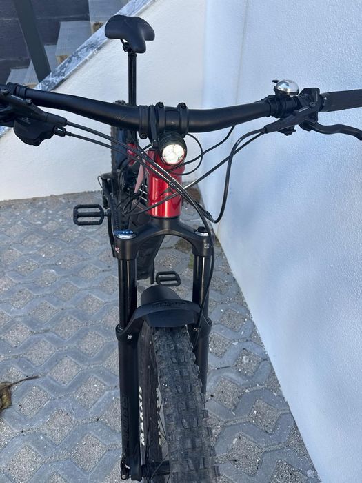 E-MTB Merida eONE-FORTY 4000 – Carbono – Suspensão total – Tamanho M + 2 Baterias