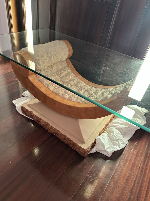 Mesa de centro pedra/vidro