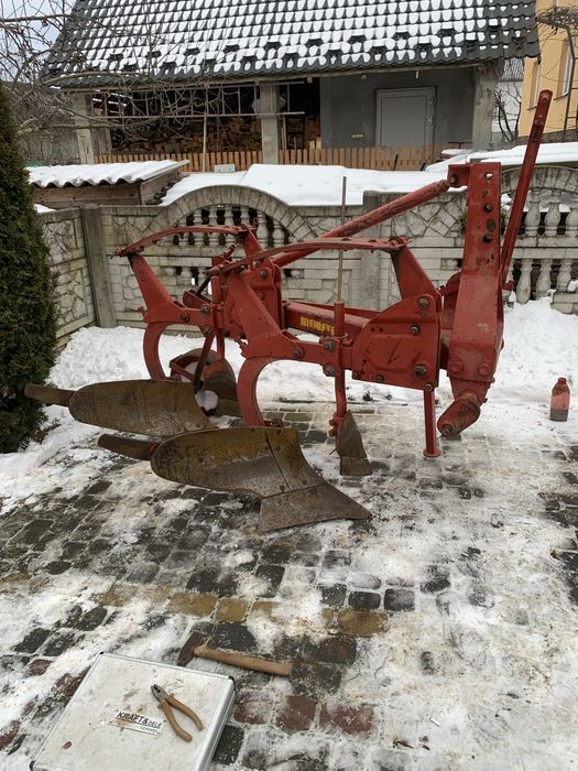 Плуг 2 корпусний Niemeer