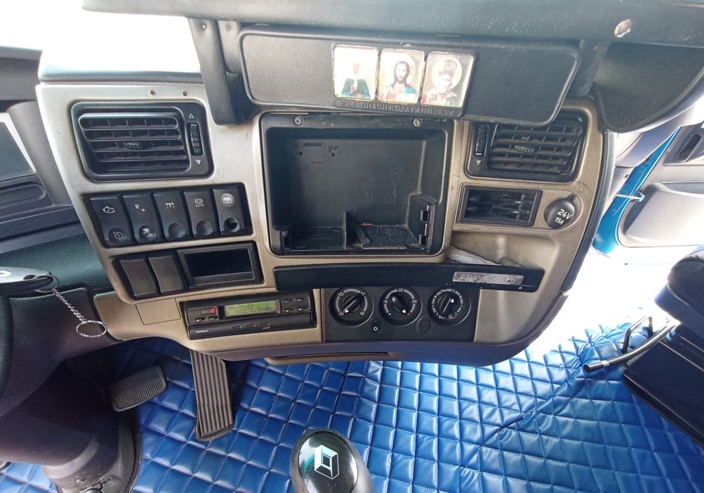 Продам сцепку Рено Магнум Е5 460 DXI і прицеп Zaslav  D-651   2007 р.