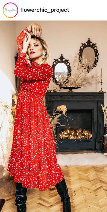 Женские платья Flower Chic - теплая осень, весна, лето