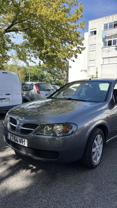 Nissan almera 1.5 foto 2