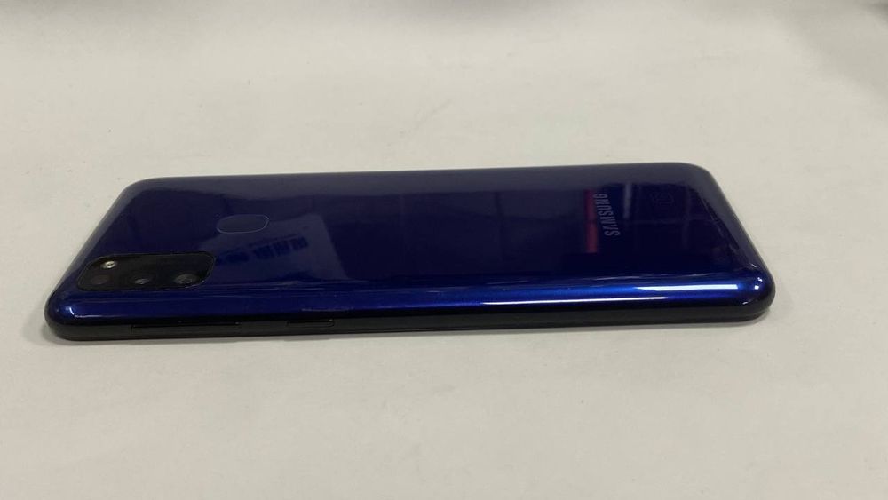 Samsung M21 4/64 gb