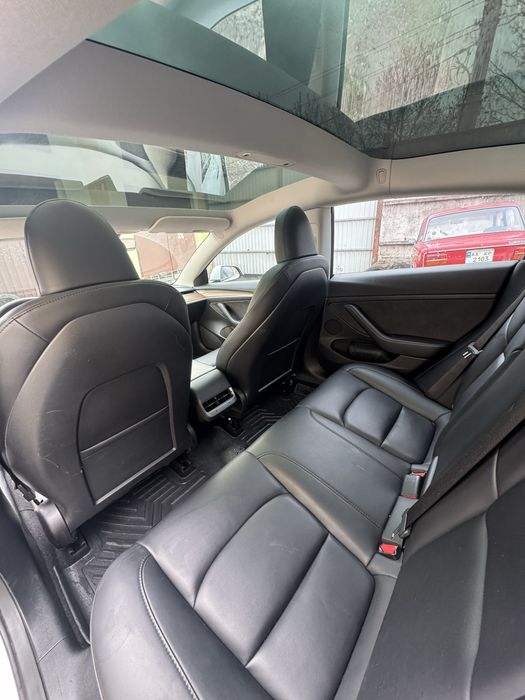 Tesla Model 3 Perfomance  2023