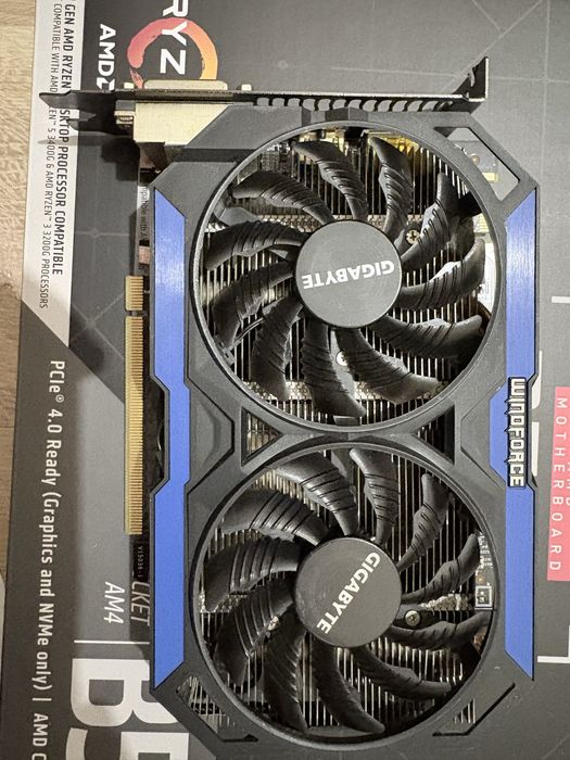 Karta graficzna nvidia geforce gtx960 2GB windforce