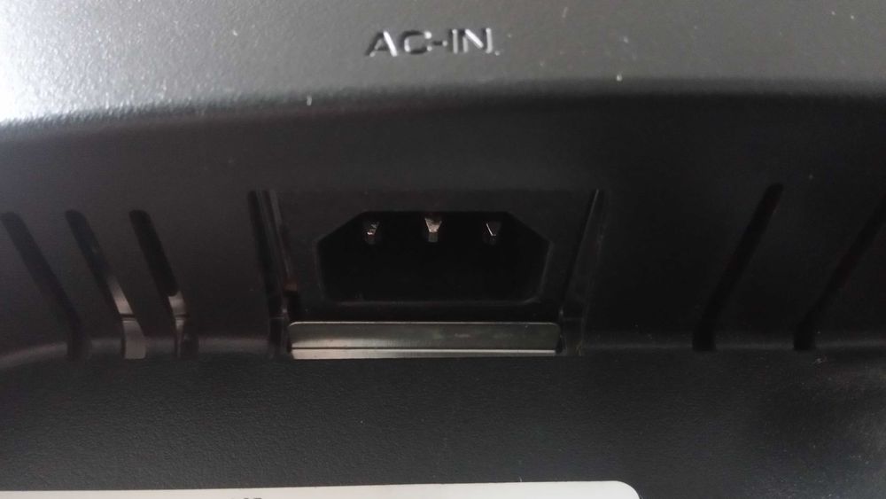 Монитор  LG Flatron w 1943ss