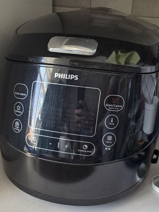 Robô de cozinha Philips Multicooker HD4749/70 (5L)