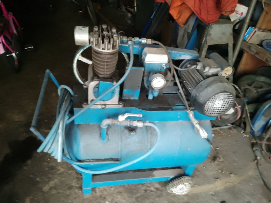 Sprężarka 90l produkcji niemieckiej