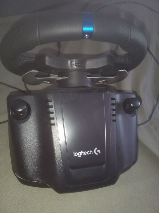 Kierownica logitech g29 z pedałami i ahifterem