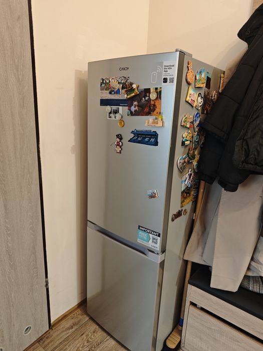 Lodówka Candy 144x47cm