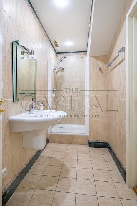 Продаж ЯКІСНОГО ОФІСУ  в центрі Києва!!