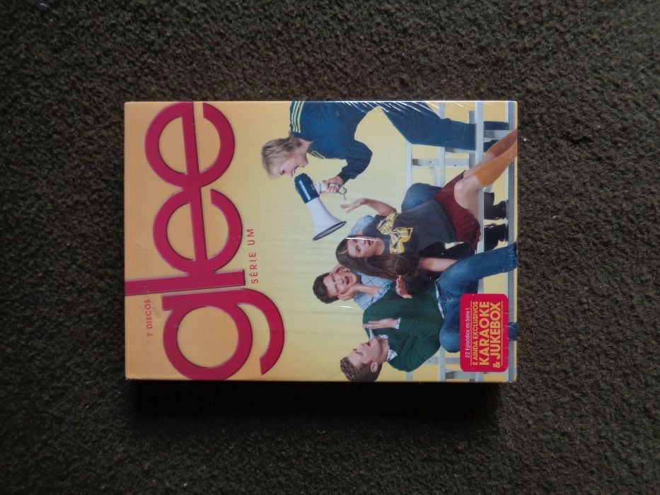 NOVO - Glee - Primeira Temporada Completa como NOVA