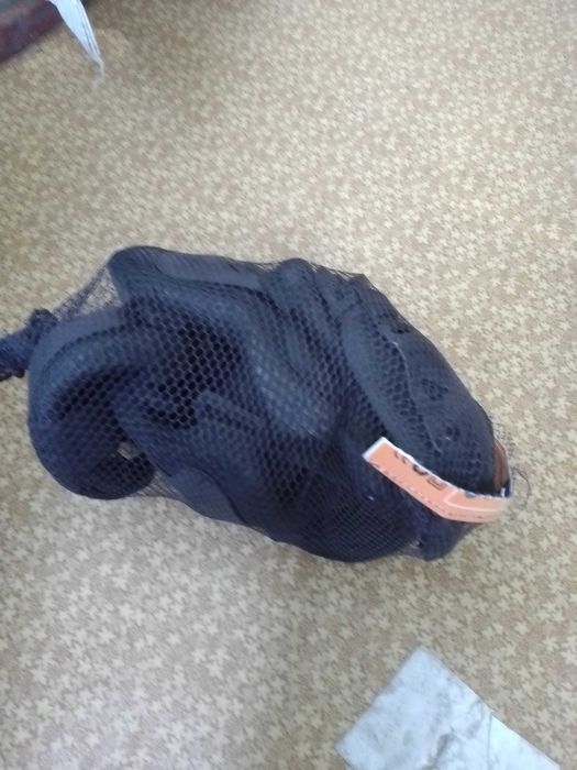 Продам кепку срочно самовивоз!!