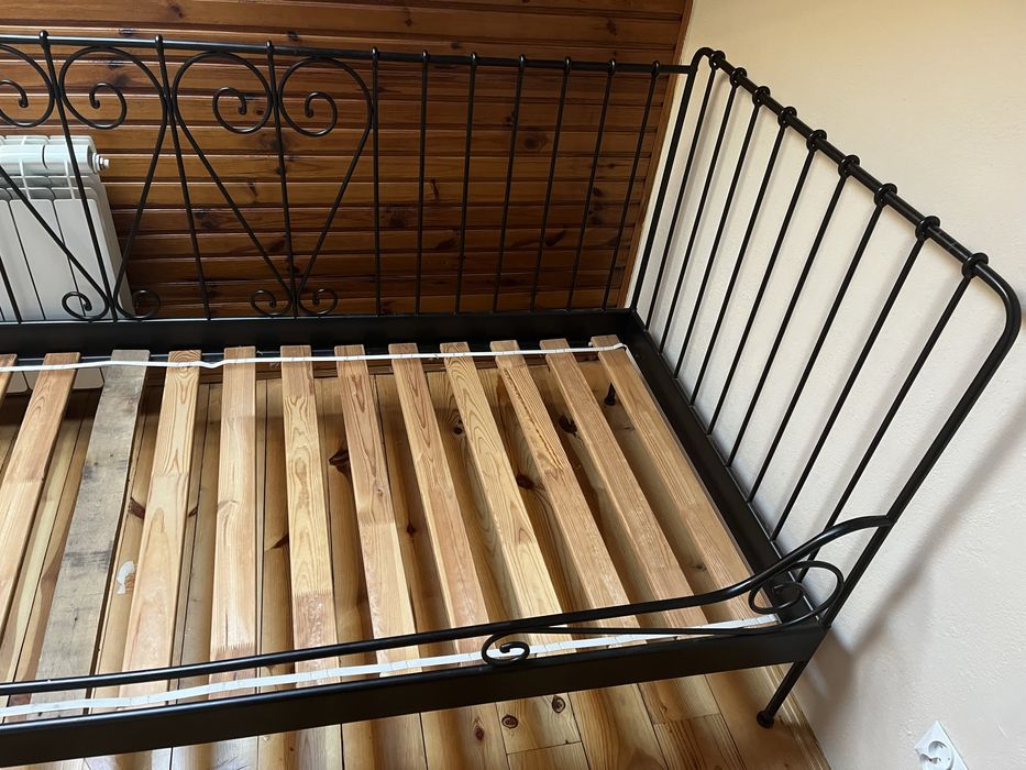 Łóżko metalowe Meldal Ikea czarne