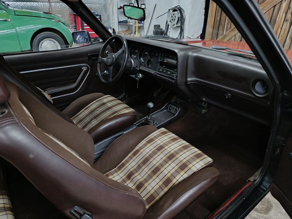 Ford Capri 2.0 S V6 Coupe