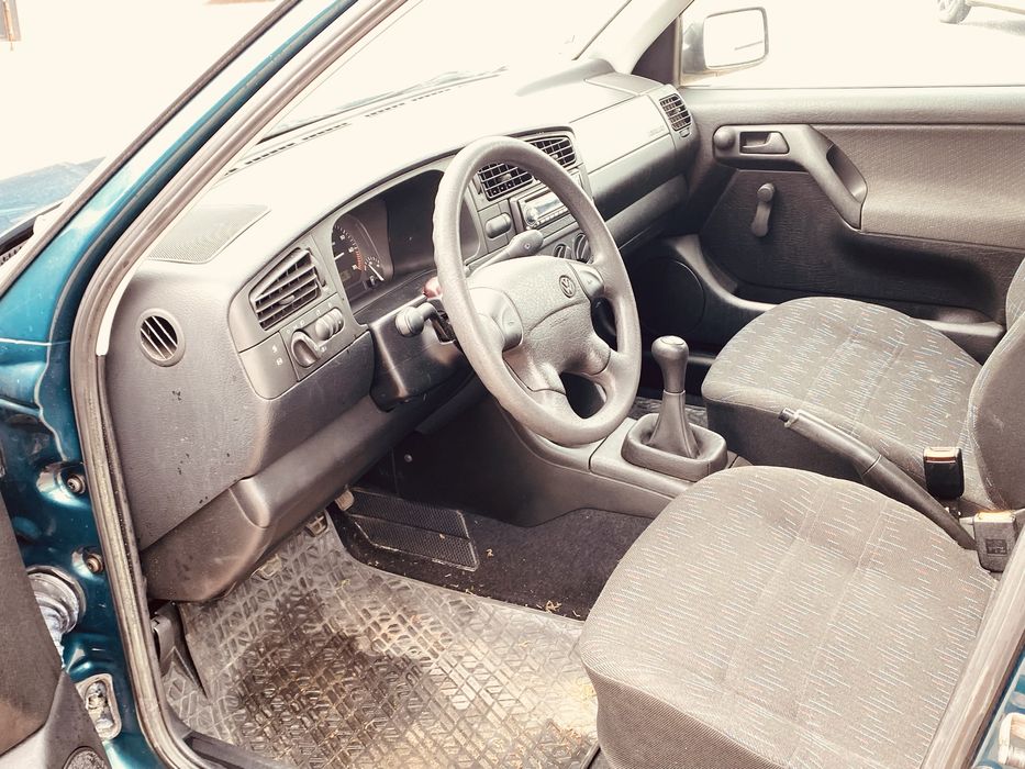 vw golf 3 rok 1997 1,8 przeb 154tys klima zadbany z de