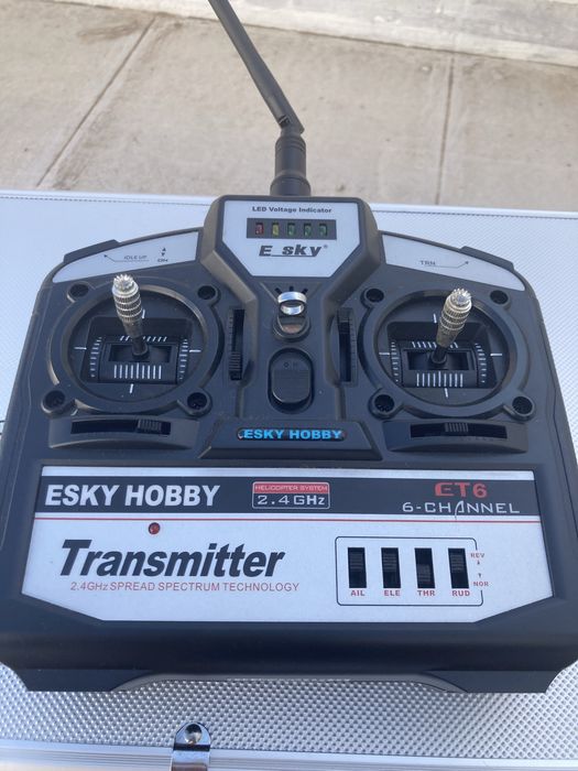 HElicoptero esky honey bee cp3