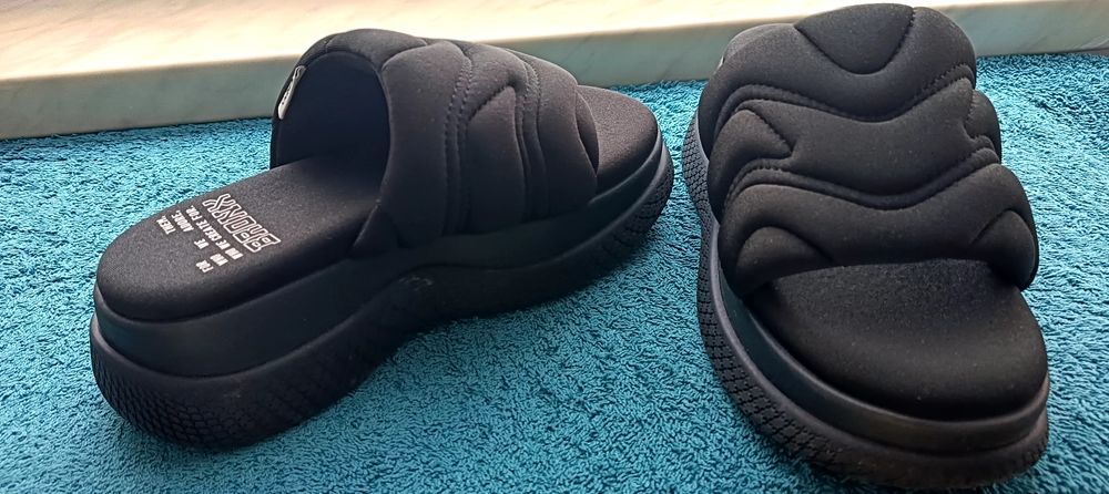 Klapki Bronx r-37 czarne