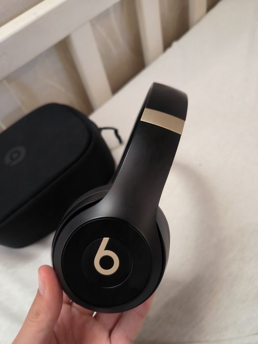 Бездротові навушники Beats Solo 4 Ідеальний стан + Повний комплект