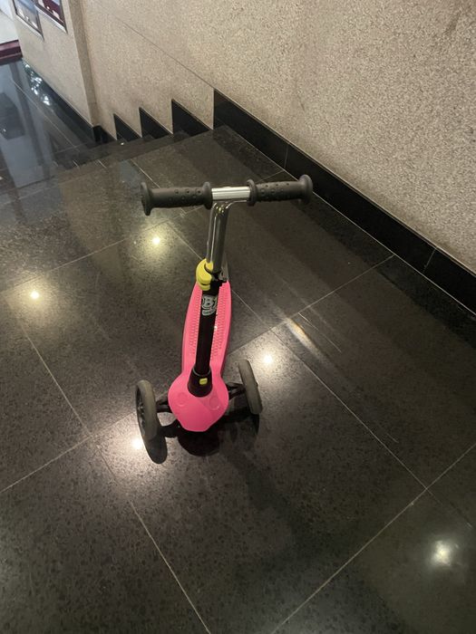 Trotinete decatlon em otimo estado