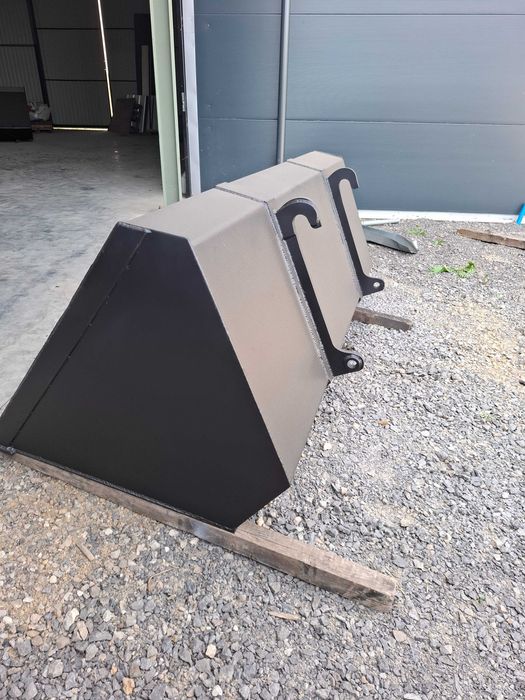 Łyżka 1.5m3 do ładowarki Manitou JCB Merlo Cat MF New Holland John