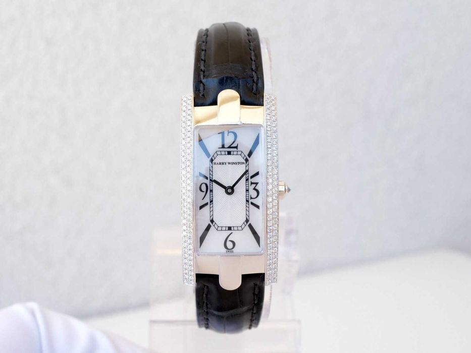 Harry Winston Avenue 18K White Gold Diamonds